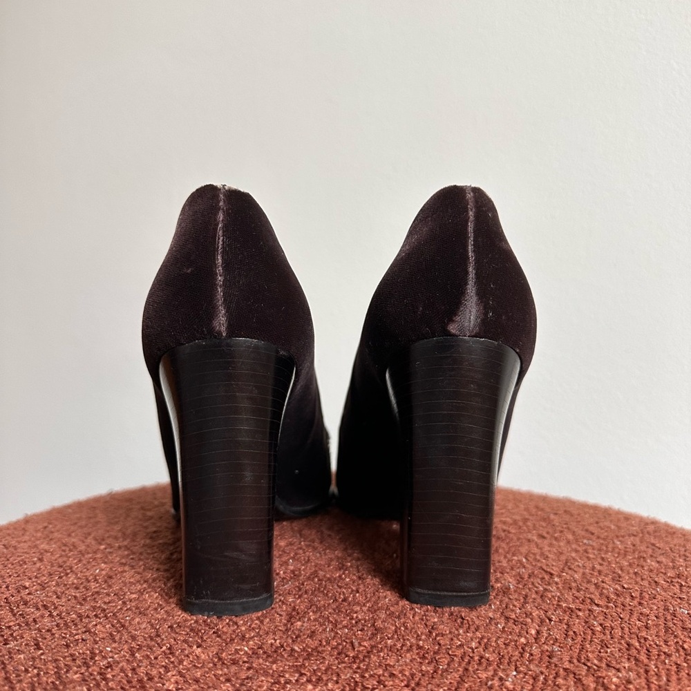 Prada 90’s Chocolate Brown Velvet Block Heel Pumps - Women - Picture 5 of 10